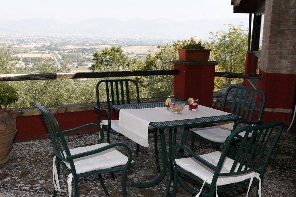 Il Poggio Dei Pettirossi Otel Bevagna Dış mekan fotoğraf