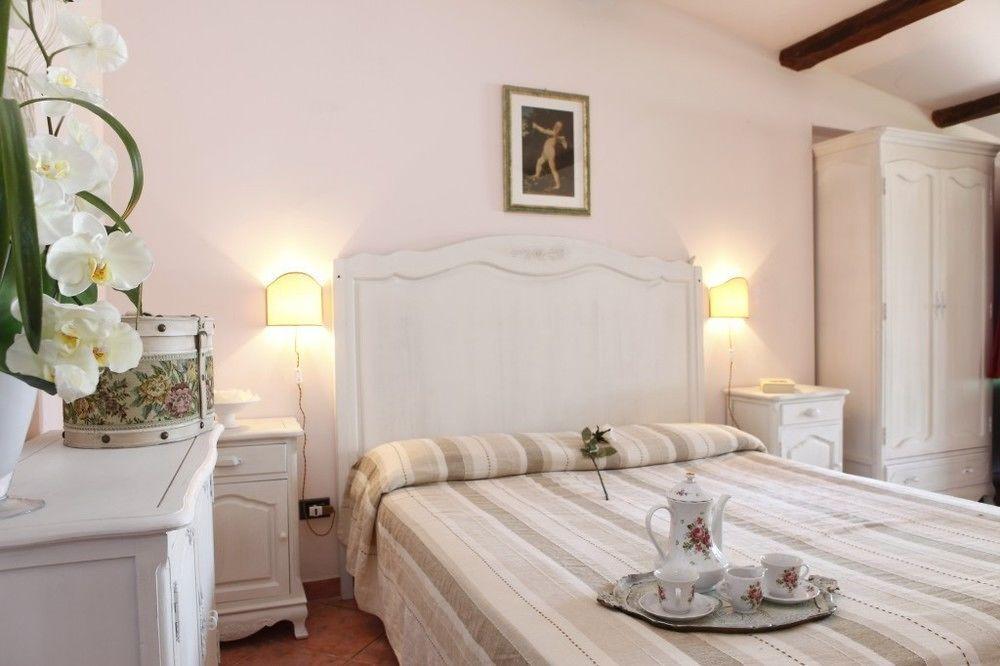 Il Poggio Dei Pettirossi Otel Bevagna Dış mekan fotoğraf