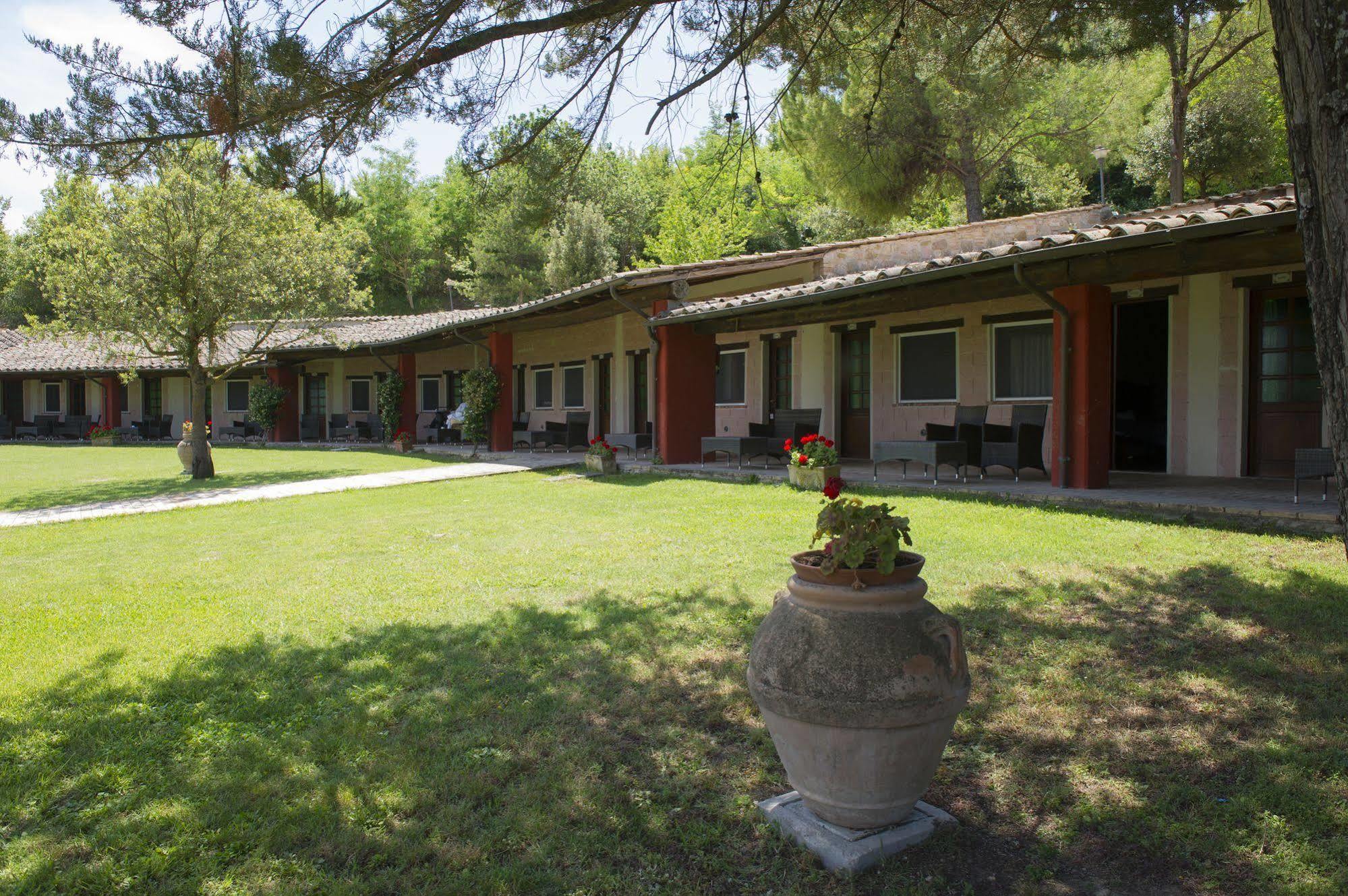 Il Poggio Dei Pettirossi Otel Bevagna Dış mekan fotoğraf