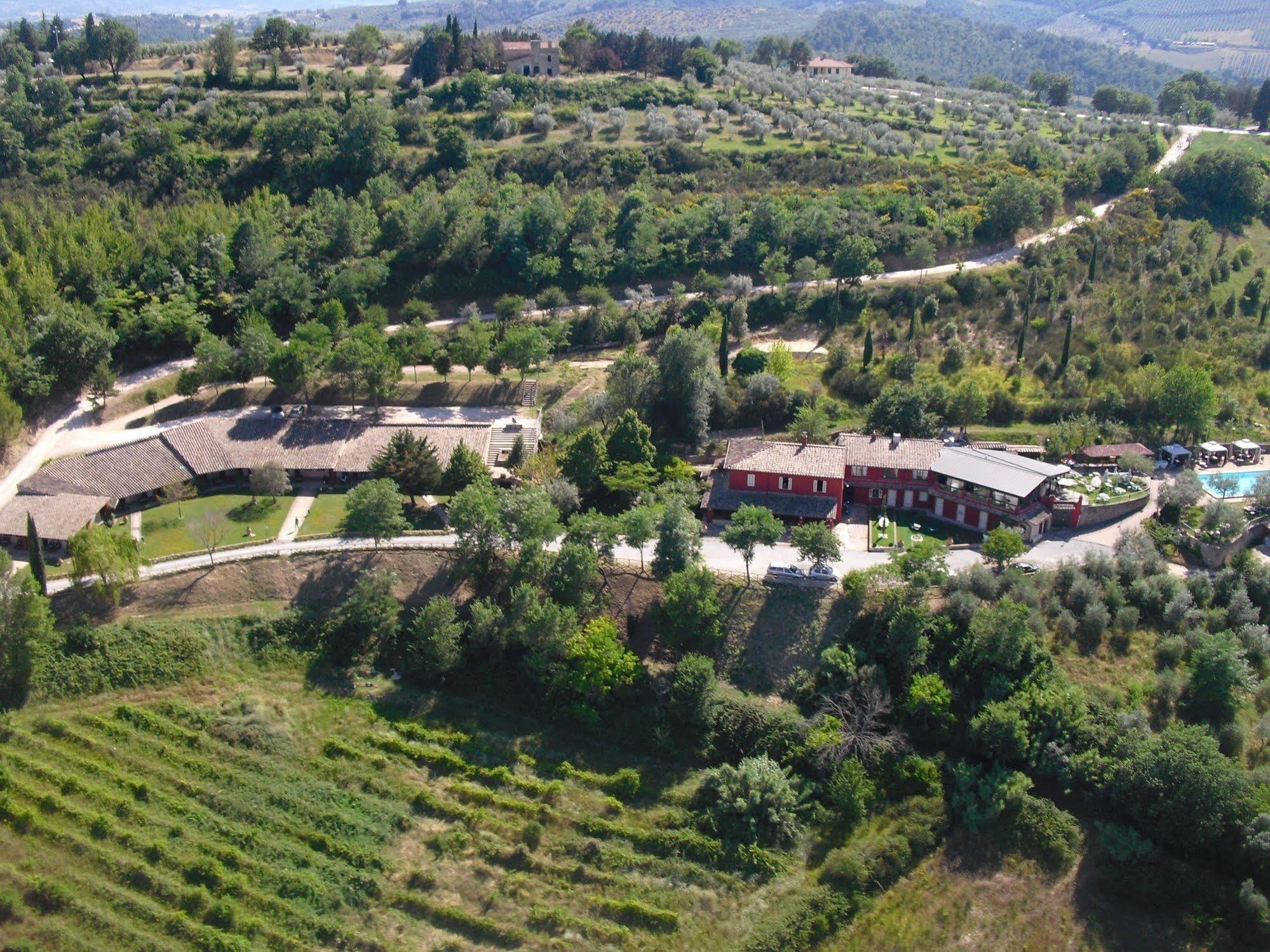 Il Poggio Dei Pettirossi Otel Bevagna Dış mekan fotoğraf
